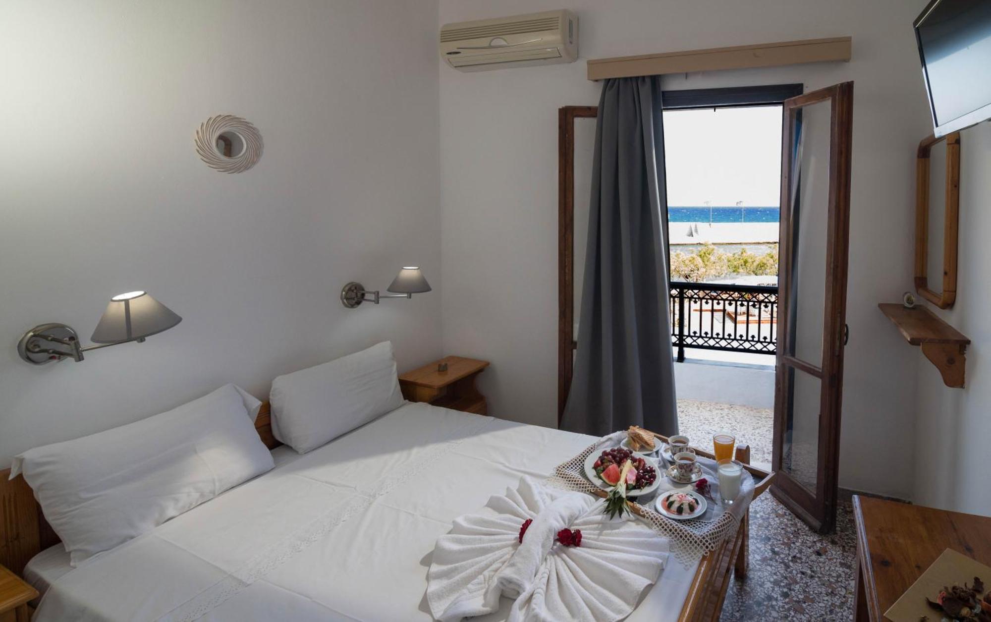 Minoa Sea Rooms Tsoútsouros Zimmer foto